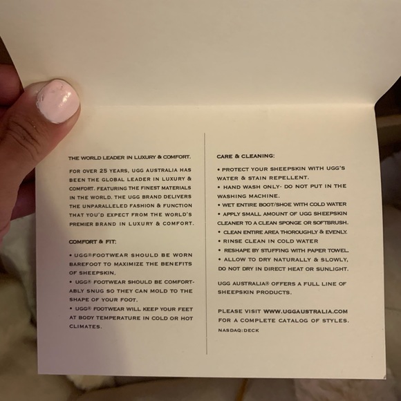 UGG Boots - Picture 7 of 7